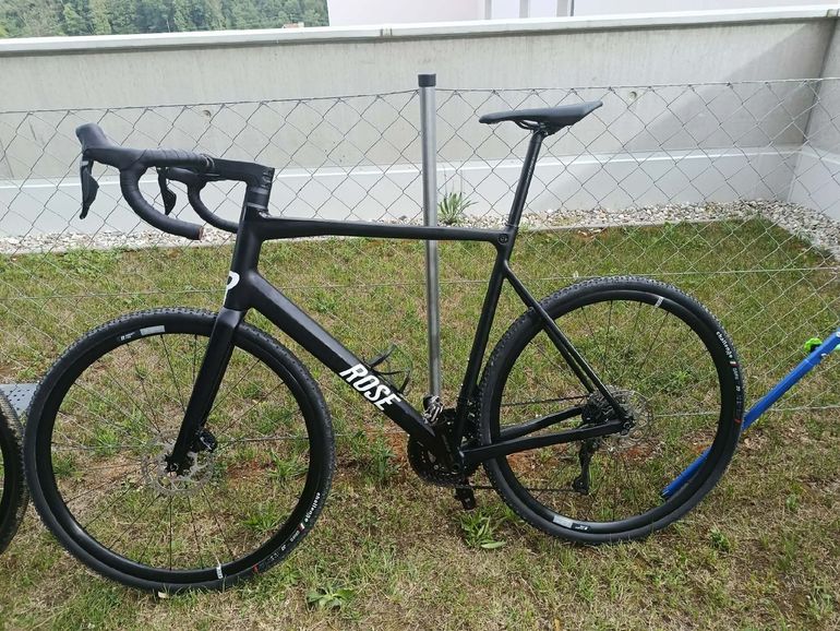Used Rose Reveal Shimano 105 Di2 2025 Road & Gravel, Schwarz — image 1 of 4