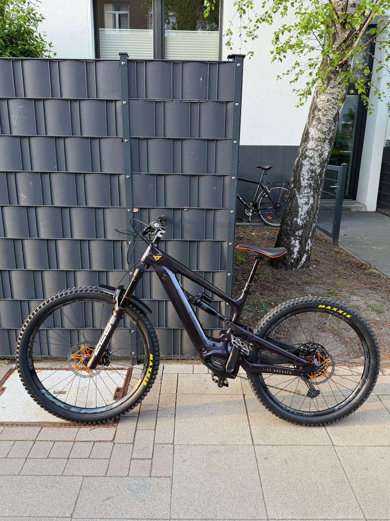 Used YT Industries Decoy UNCAGED 9 MX 2023 2023 Mountainbike, Purple, 29, 27.5 — image 10 of 10