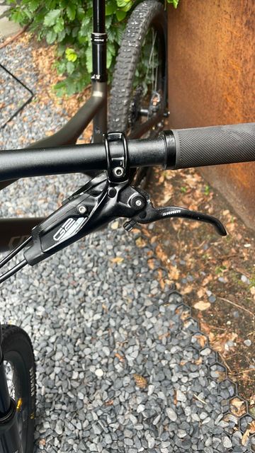 Brugt Specialized Stumpjumper Comp Alloy 2023 2023 Mountainbike — billede 10 af 16