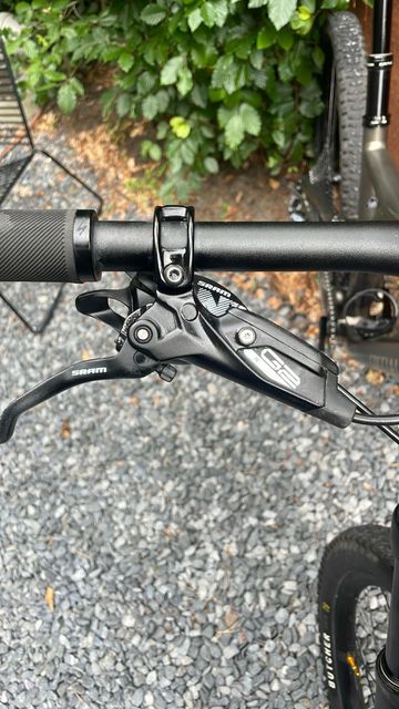 Brugt Specialized Stumpjumper Comp Alloy 2023 2023 Mountainbike — billede 9 af 16