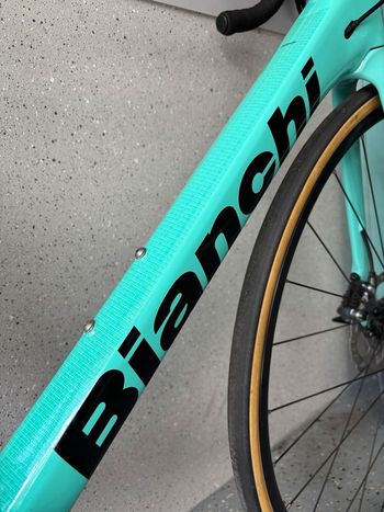 Used Bianchi Sprint Disc Ultegra 2021 2021 Road & Gravel — image 3 of 13