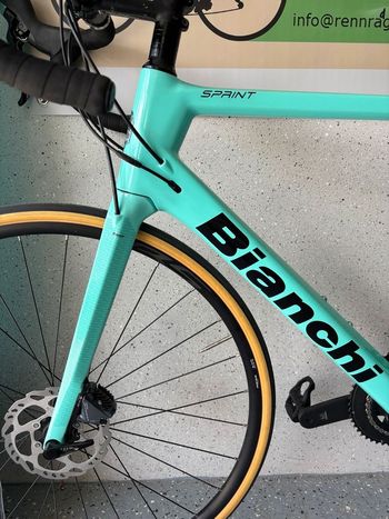 Used Bianchi Sprint Disc Ultegra 2021 2021 Road & Gravel — image 8 of 13