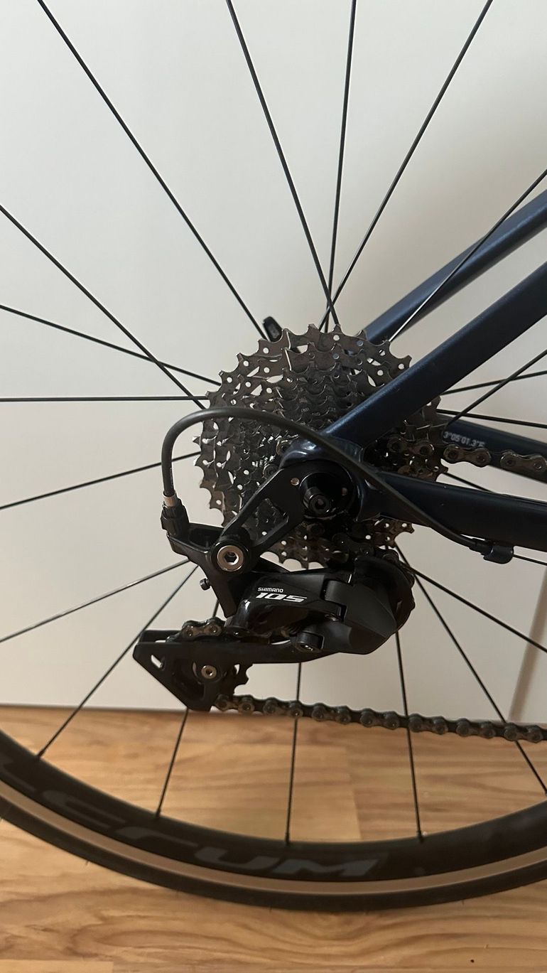 Used Van rysel EDR AF Road Bike, - 105 2021 2021 Road & Gravel, Blau — image 3 of 8