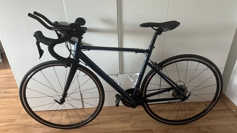 Used Van rysel EDR AF Road Bike, - 105 2021 2021 Road & Gravel, Blau — image 1 of 8