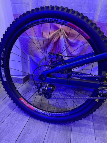 Brugt Saracen Myst Team 29/27 2021 2021 Mountainbike — billede 7 af 8