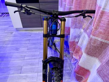 Brugt Saracen Myst Team 29/27 2021 2021 Mountainbike — billede 3 af 8