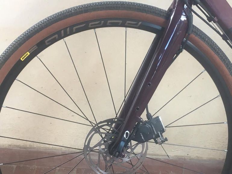 Used TRIBAN RC520 Disc Road Bike - 105 2021 2021 Road & Gravel, Red — image 2 of 4