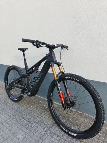 Used Canyon Canyon Spectral:ON CF 8 2024 2024 Mountainbike, Black — image 5 of 16