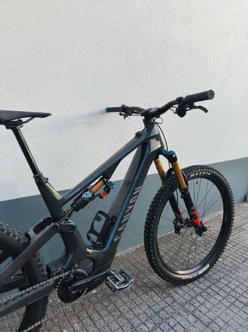Used Canyon Canyon Spectral:ON CF 8 2024 2024 Mountainbike, Black — image 4 of 16