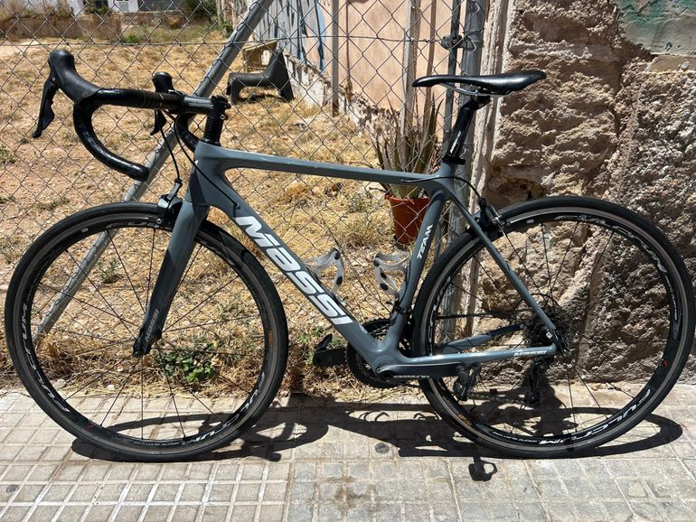 Used Massi Team Carbon 2019 - Talla M - Shimano Ultegra 2019 Road & Gravel, Light Gray — image 2 of 10