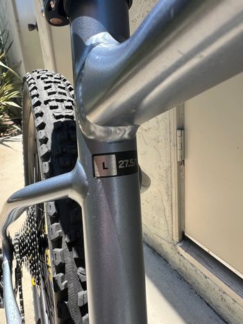 Used Giant Fathom 1 2022 2022 Mountainbike, Blue, 27.5 — image 5 of 10