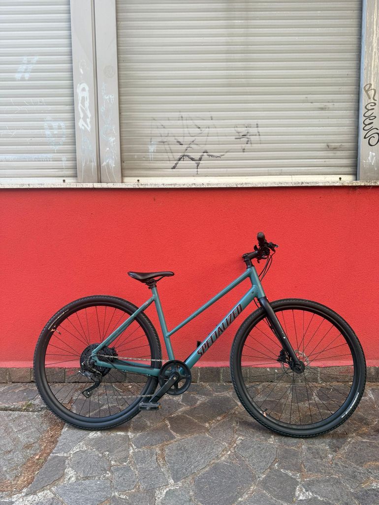 Used Specialized Sirrus Microshift AdventX 2022 Road & Gravel, Blue — image 6 of 8