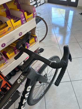 Used Factor OSTRO VAM - Shimano Ultegra 2026 2026 Road & Gravel, Black — image 3 of 6