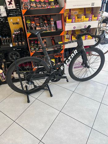 Used Factor OSTRO VAM - Shimano Ultegra 2026 2026 Road & Gravel