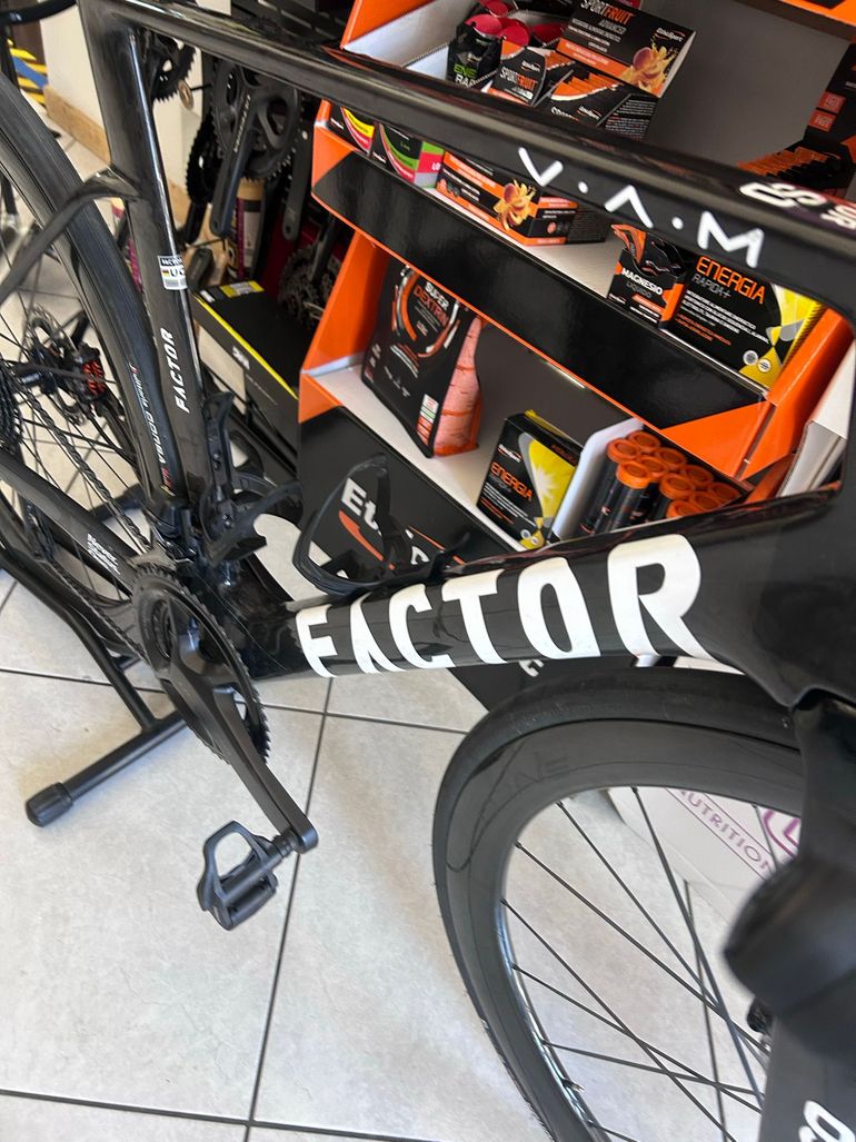 Used Factor OSTRO VAM - Shimano Ultegra 2026 2026 Road & Gravel, Black — image 5 of 6