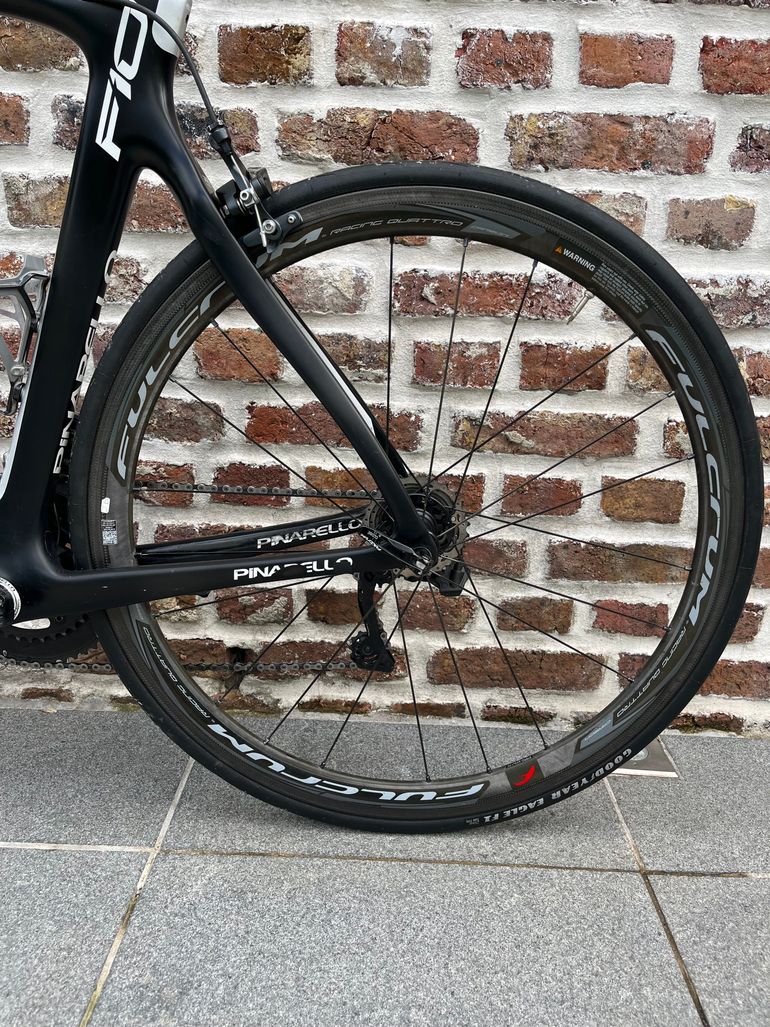 Used Pinarello Dogma F10 Rim Ultegra Di2 Bike 2019 2019 Road & Gravel, Negro — image 9 of 9