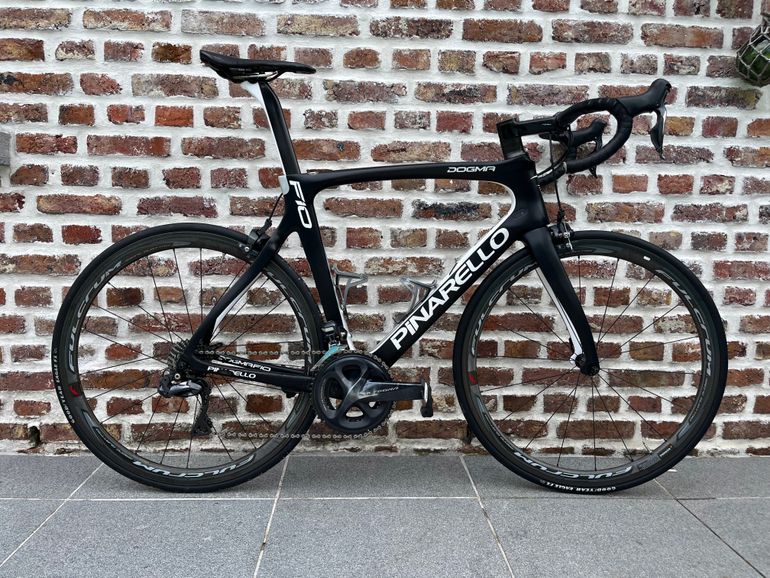 Used Pinarello Dogma F10 Rim Ultegra Di2 Bike 2019 2019 Road & Gravel, Negro — image 2 of 9