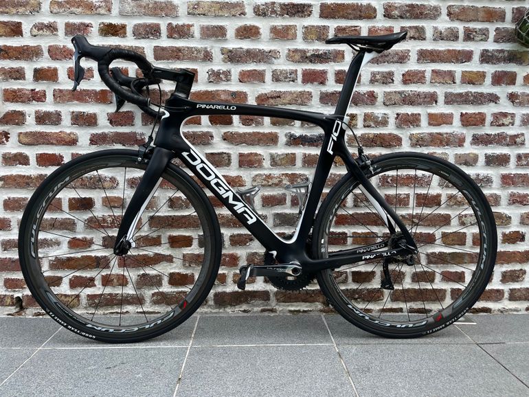 Used Pinarello Dogma F10 Rim Ultegra Di2 Bike 2019 2019 Road & Gravel, Negro — image 1 of 9