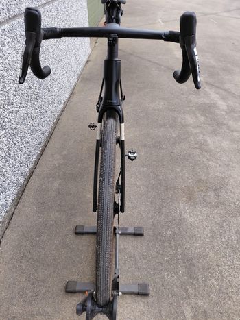 Used Trek Checkmate SLR 9 AXS 2025 2025 Road & Gravel, Black — image 4 of 7