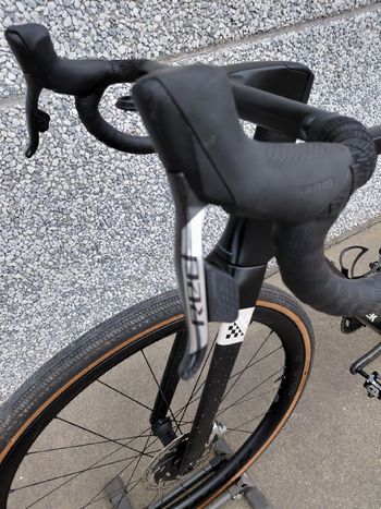 Used Trek Checkmate SLR 9 AXS 2025 2025 Road & Gravel, Black — image 5 of 7