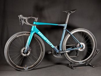 Used Bianchi Specialissima Pro Ultegra Di2 2026 2026 Road & Gravel — image 4 of 26