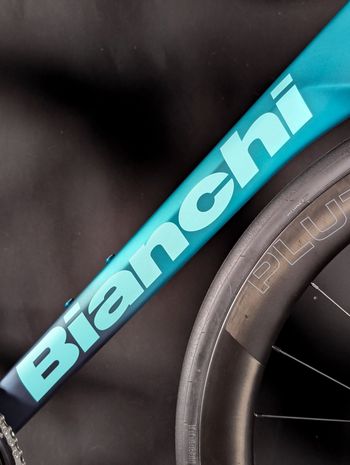 Used Bianchi Specialissima Pro Ultegra Di2 2026 2026 Road & Gravel — image 9 of 26