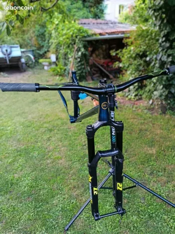 Used Production Privée Shan GT Classic 2023 2023 Mountainbike, Blue, 29 — image 4 of 7
