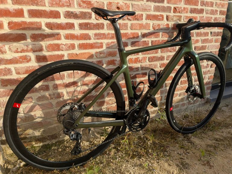 Used Scott Addict Gravel 30 2023 2023 Road & Gravel, Green — image 3 of 11