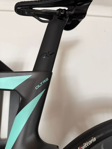 Used Bianchi Oltre RC Frame kit 2024 Frameset 2024 Road & Gravel, Black — image 5 of 8