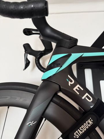 Used Bianchi Oltre RC Frame kit 2024 Frameset 2024 Road & Gravel, Black — image 3 of 8