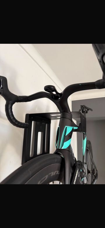 Used Bianchi Oltre RC Frame kit 2024 Frameset 2024 Road & Gravel, Black — image 8 of 8