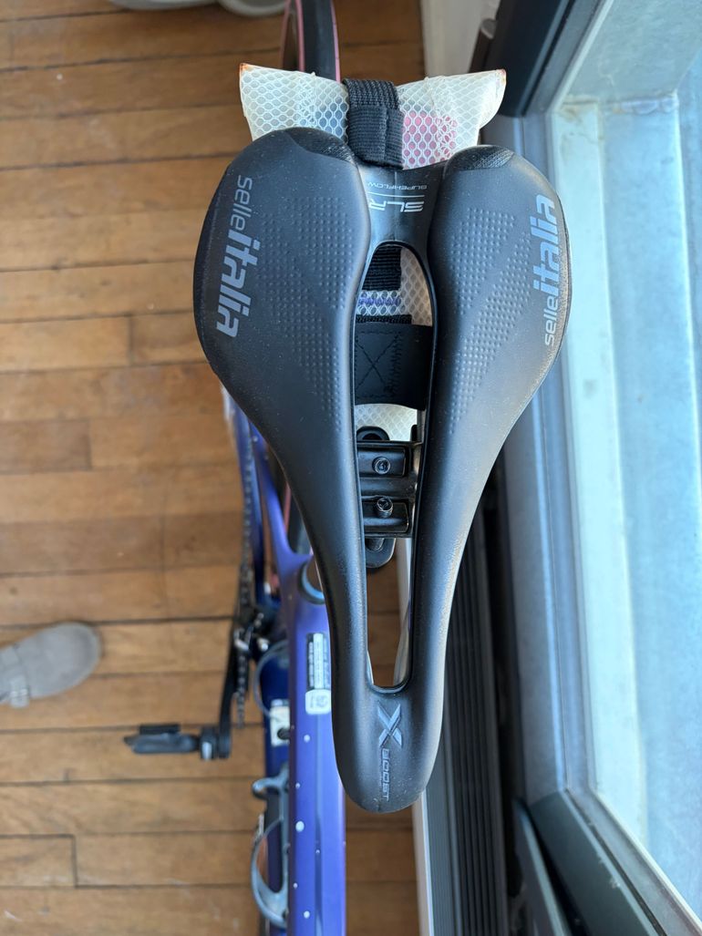 Used Canyon Ultimate CF SL 7 WMN Disc 2022 2022 Road & Gravel — image 7 of 13