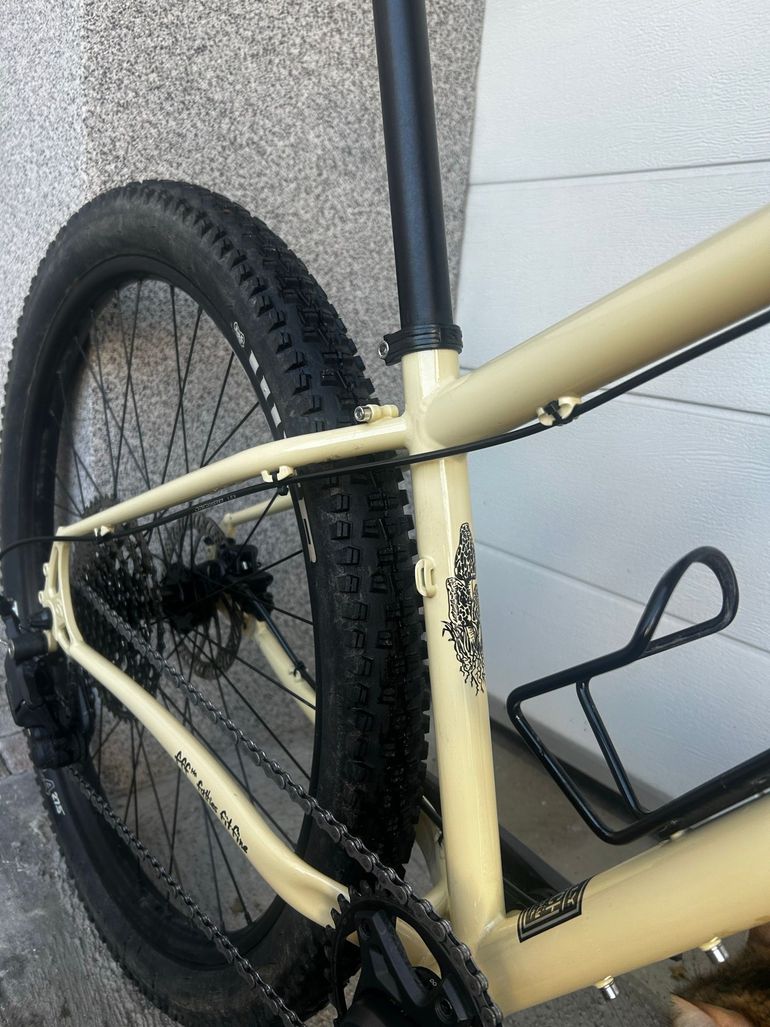 Used Surly Bridge Club Whipped Butter - 27.5 2024 2024 Road & Gravel, White — image 4 of 5