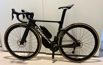 Brugt Orbea ORCA AERO M20iLTD 2024 2024 Road & Gravel — billede 2 af 18