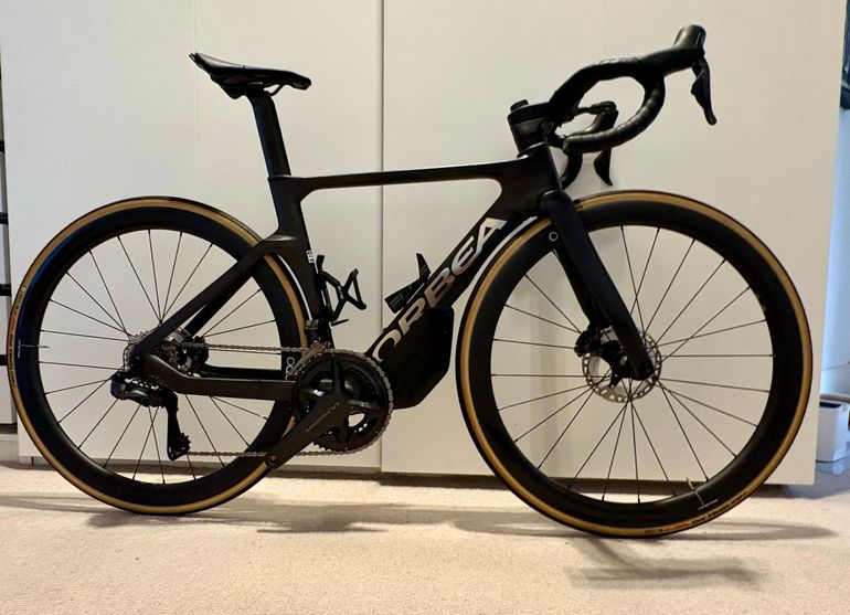Brugt Orbea ORCA AERO M20iLTD 2024 2024 Road & Gravel — billede 3 af 18