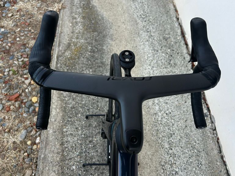 Used Specialized S-Works Tarmac SL8 - Shimano Dura-Ace Di2 2025 2025 Road & Gravel, Blue — image 7 of 11
