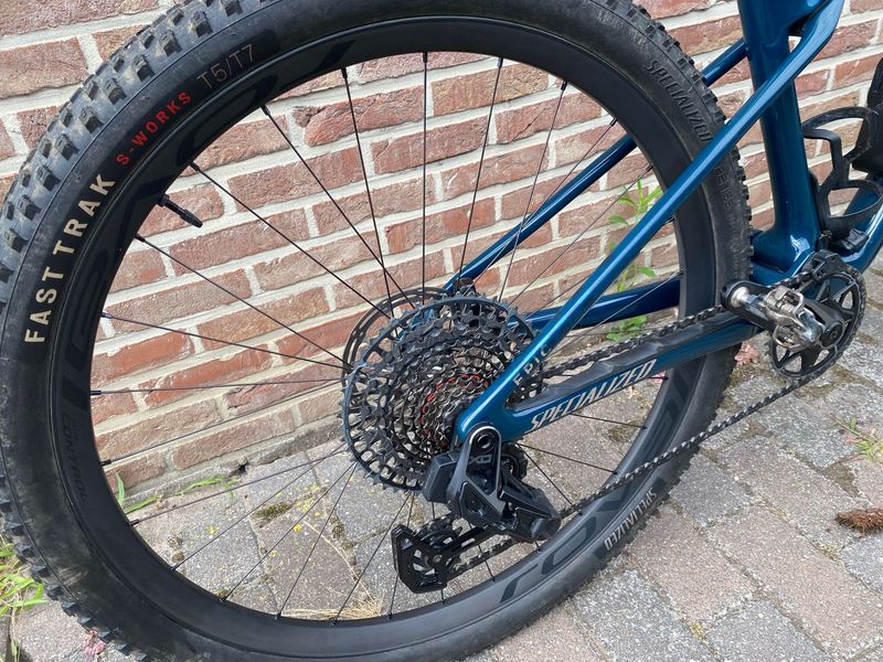 Gebrauchtes Specialized Epic World Cup Pro 2026 2026 Mountainbike, Grün, 29 — Bild 34 von 42