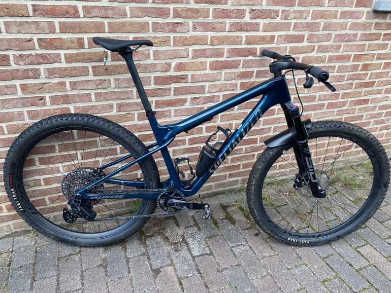 Used Specialized Epic World Cup Pro 2026 2026 Mountainbike, Green, 29 — image 1 of 7