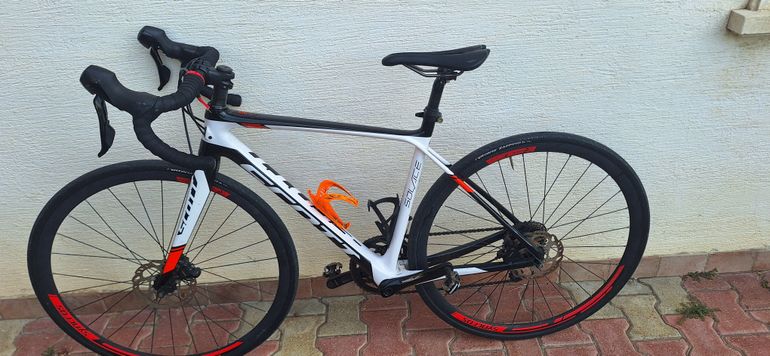 Used Scott Solace 20 disc 2017 2017 Road & Gravel, White — image 2 of 3