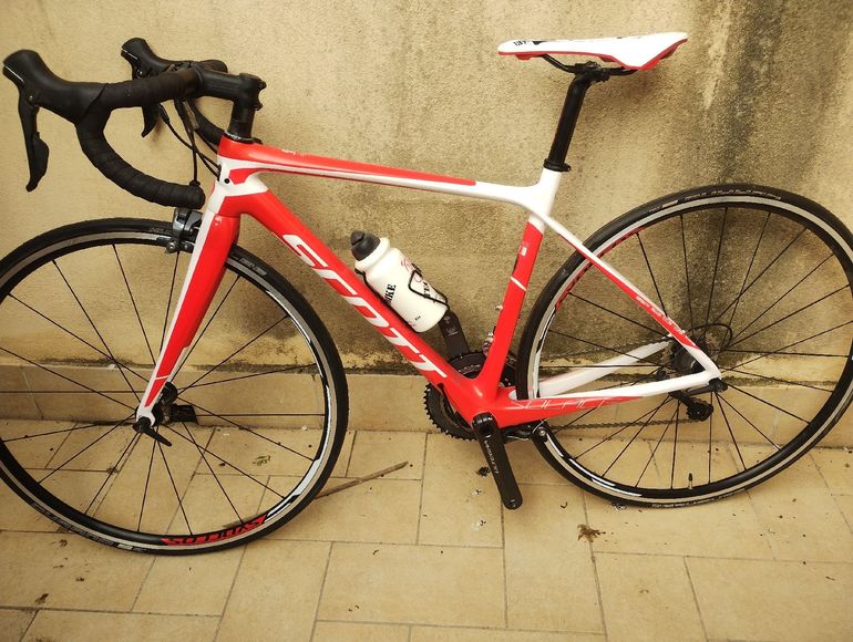 Used Scott Solace Shimano Ultegra 2017 Road & Gravel, Red — image 1 of 3