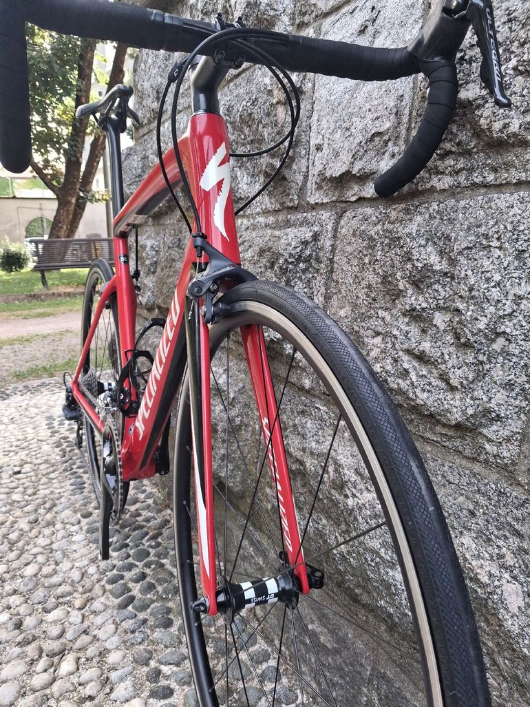 Used Specialized Men's Tarmac Expert 2018 2018 Road & Gravel, Rot — image 10 of 14
