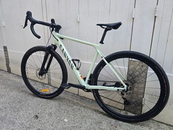 Used Canyon Grizl 7 Suspension 2022 2022 Road & Gravel, Verde — image 24 of 24