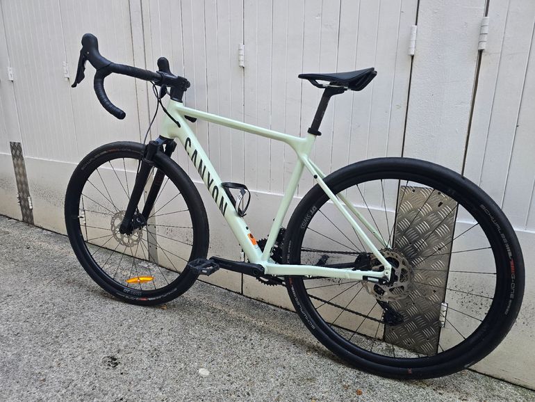 Used Canyon Grizl 7 Suspension 2022 2022 Road & Gravel, Verde — image 24 of 24