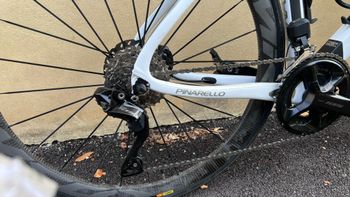 Used Pinarello F8 Disk 2019 Road & Gravel, White — image 3 of 6