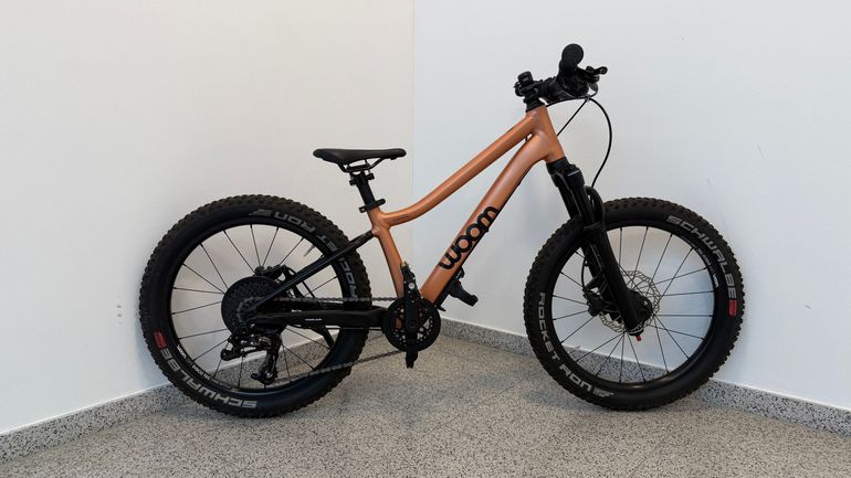 Used woom OFF AIR 4 2024 2024 Youth, Orange — image 1 of 7