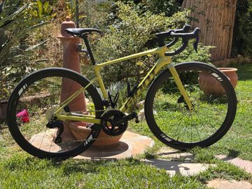 Używany Giant Defy Advanced 1 2025 2025 Road & Gravel — zdjęcie 1 z 51