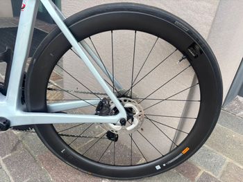 Used Giant Propel Advanced Pro 0 2024 2024 Road & Gravel, Hellgrau — image 8 of 13