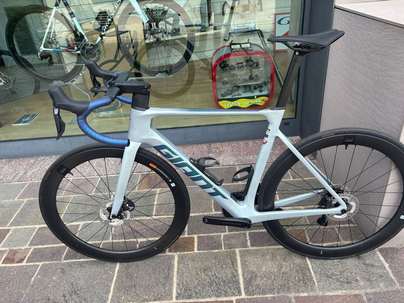 Used Giant Propel Advanced Pro 0 2024 2024 Road & Gravel