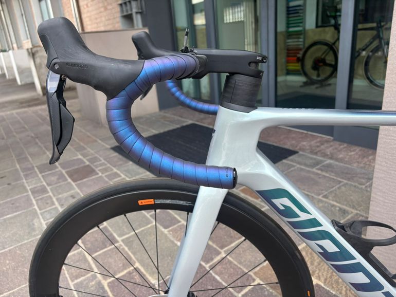 Used Giant Propel Advanced Pro 0 2024 2024 Road & Gravel, Hellgrau — image 5 of 13