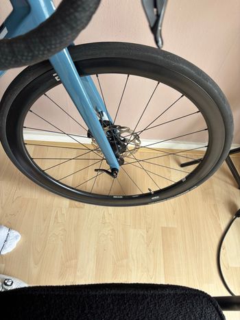 Used Focus IZALCO MAX DISC 9.7 2020 2020 Road & Gravel, Blue — image 10 of 15